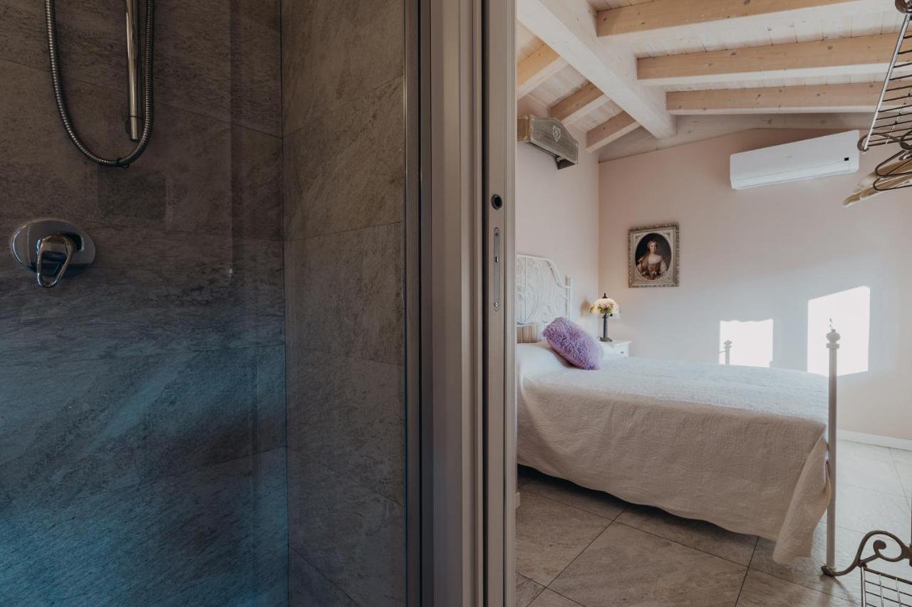 Hotel Le Due Dame Manerba del Garda Exterior foto